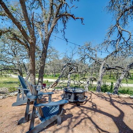 Rustic-Chic Country Cabin - 10 Mi To Main Street! Fredericksburg Extérieur photo