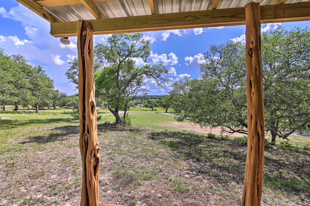 Rustic-Chic Country Cabin - 10 Mi To Main Street! Fredericksburg Extérieur photo