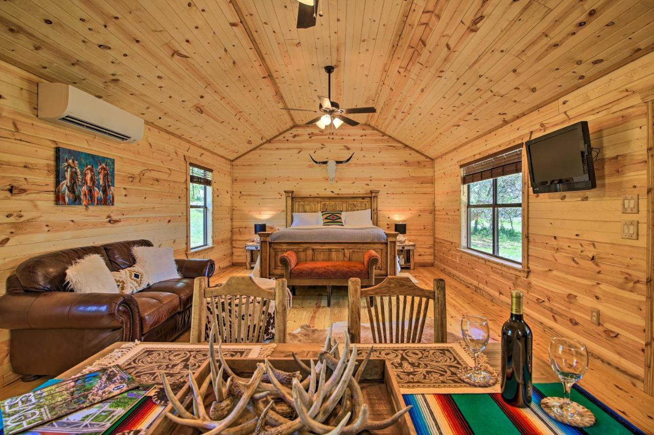 Rustic-Chic Country Cabin - 10 Mi To Main Street! Fredericksburg Extérieur photo